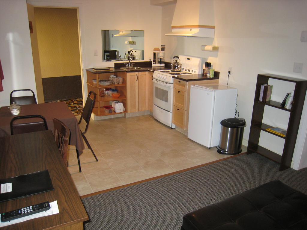 Downtowner Motor Inn Creston Oda fotoğraf