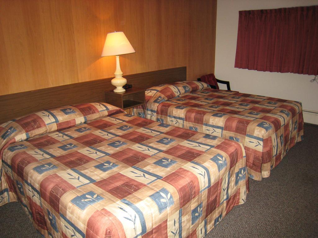 Downtowner Motor Inn Creston Oda fotoğraf