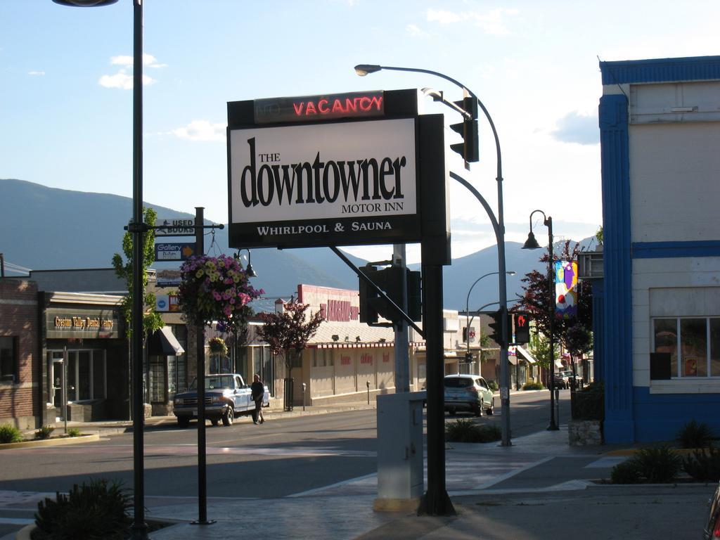 Downtowner Motor Inn Creston Dış mekan fotoğraf