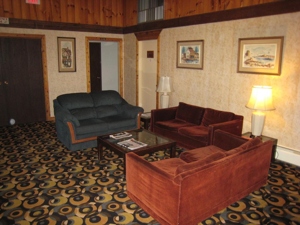 Downtowner Motor Inn Creston Dış mekan fotoğraf