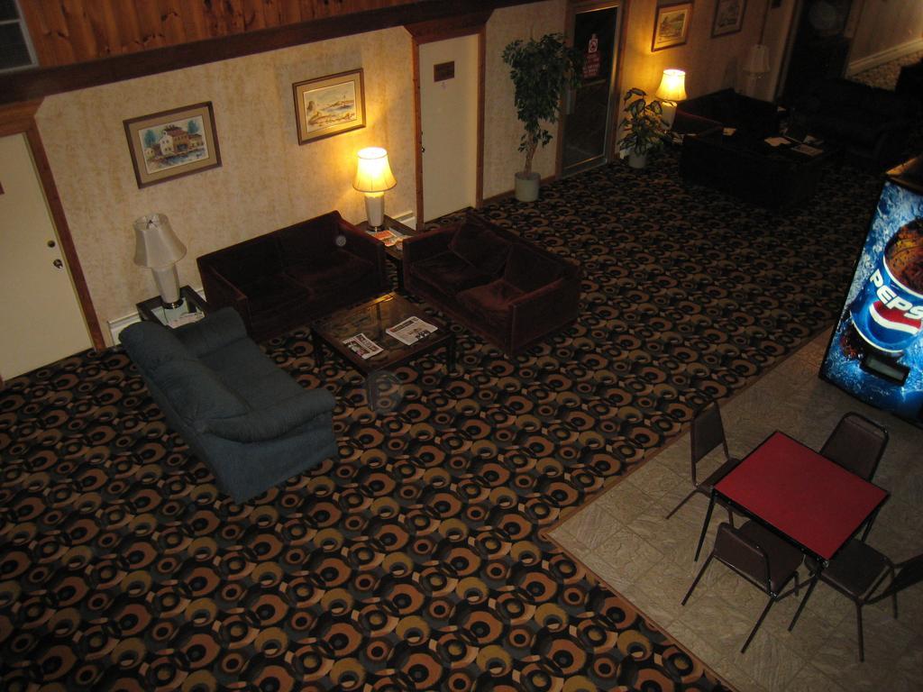 Downtowner Motor Inn Creston Dış mekan fotoğraf
